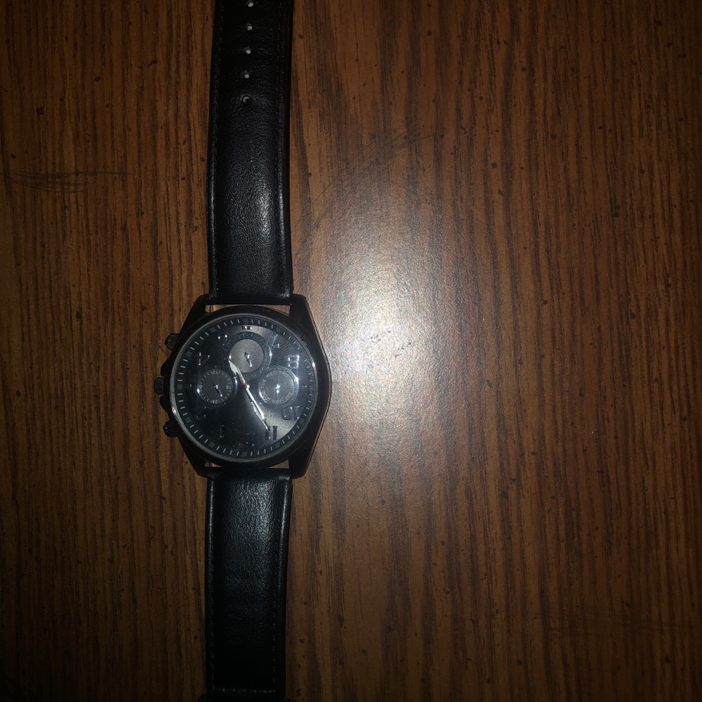 Japan Movt stainless steel black leather watch
